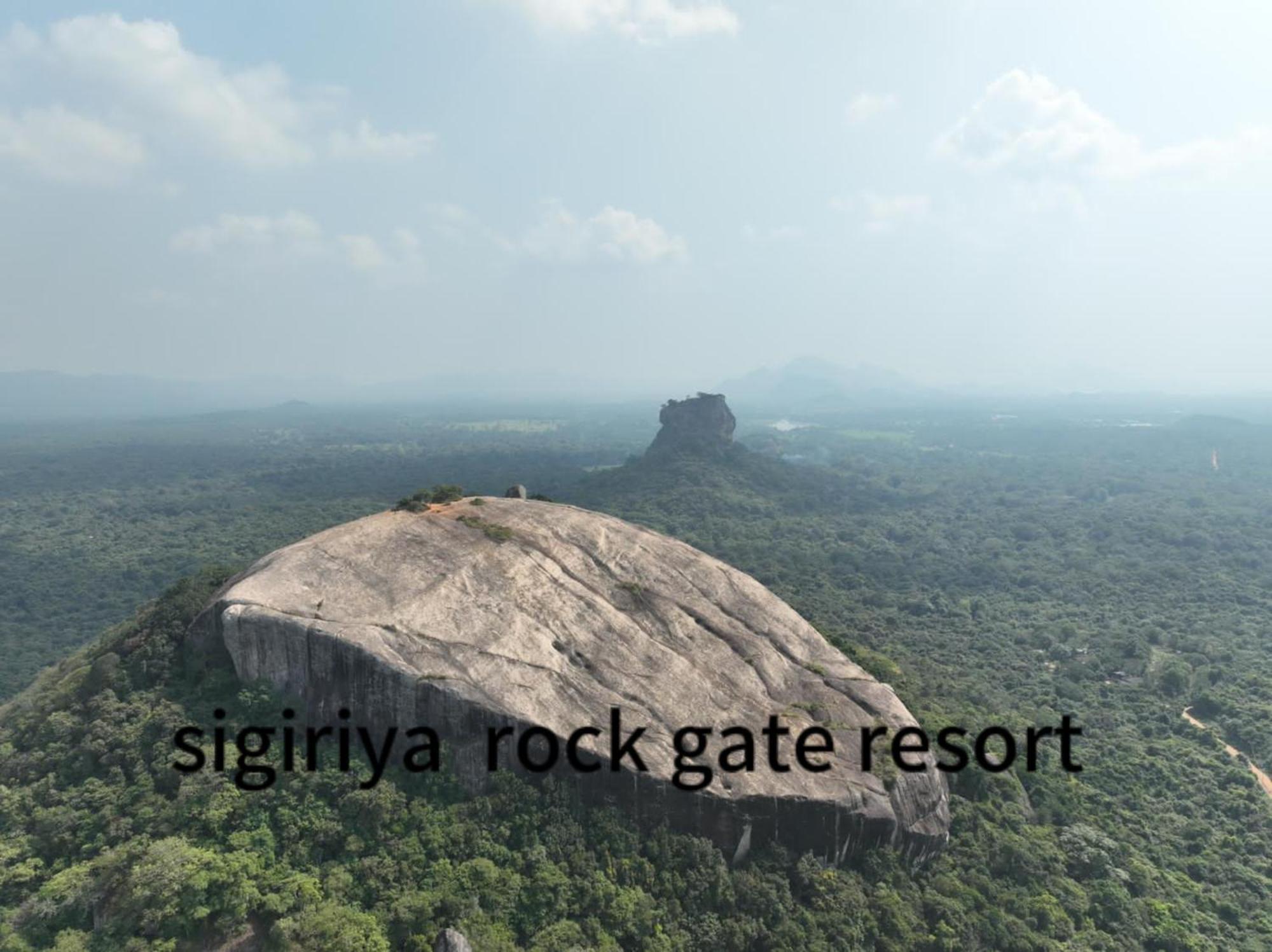 Sigiriya Rock Gate Resort Eksteriør bilde
